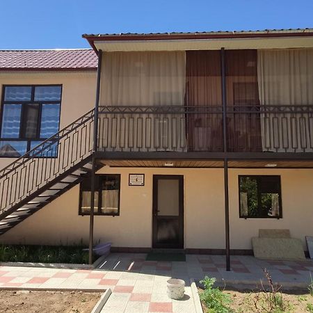 Hotel Natalia Kaji-Say Екстериор снимка
