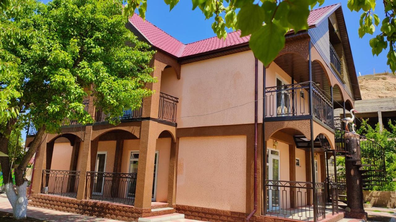 Hotel Natalia Kaji-Say Екстериор снимка