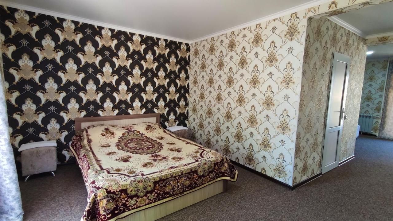 Hotel Natalia Kaji-Say Екстериор снимка