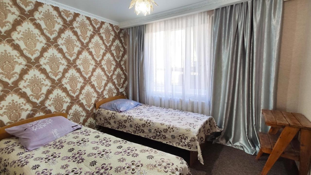 Hotel Natalia Kaji-Say Екстериор снимка
