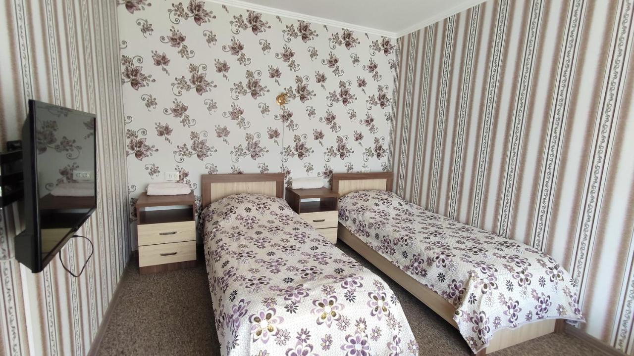 Hotel Natalia Kaji-Say Екстериор снимка