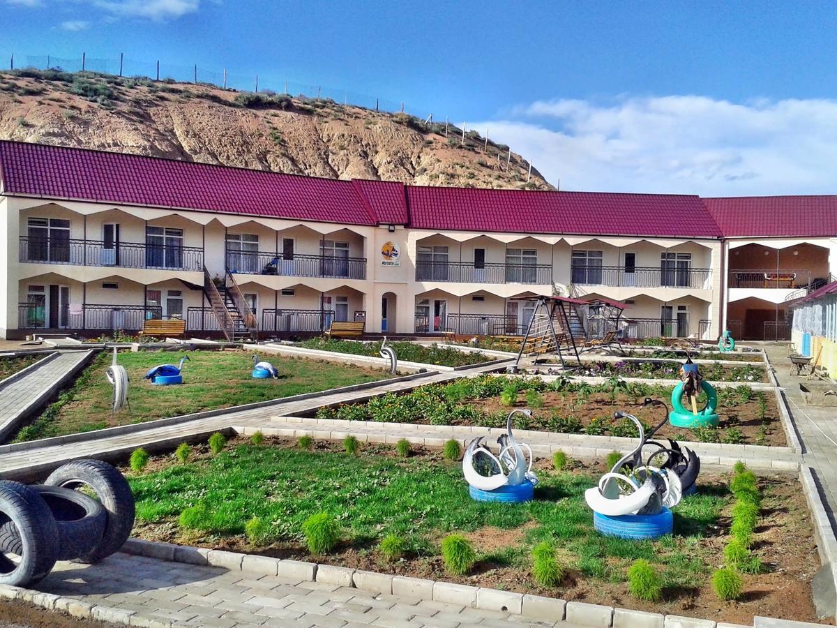Hotel Natalia Kaji-Say Екстериор снимка