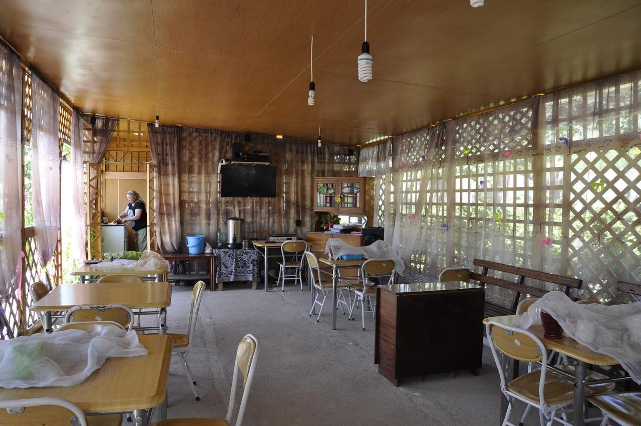 Hotel Natalia Kaji-Say Екстериор снимка